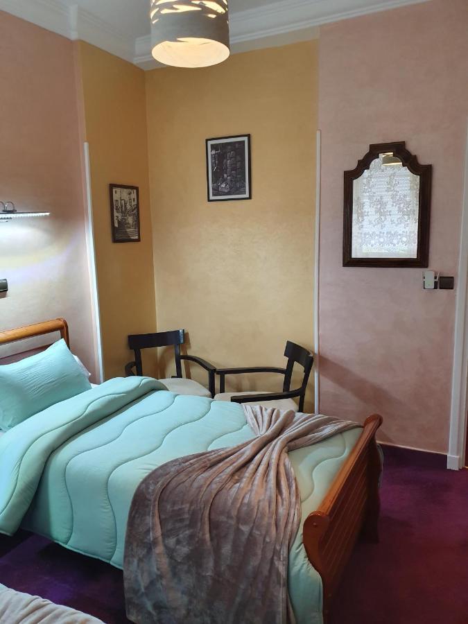 קניטרה Ambassy Hotel מראה חיצוני תמונה